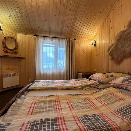Котедж Садиба Предків Bukovel Ngoại thất bức ảnh